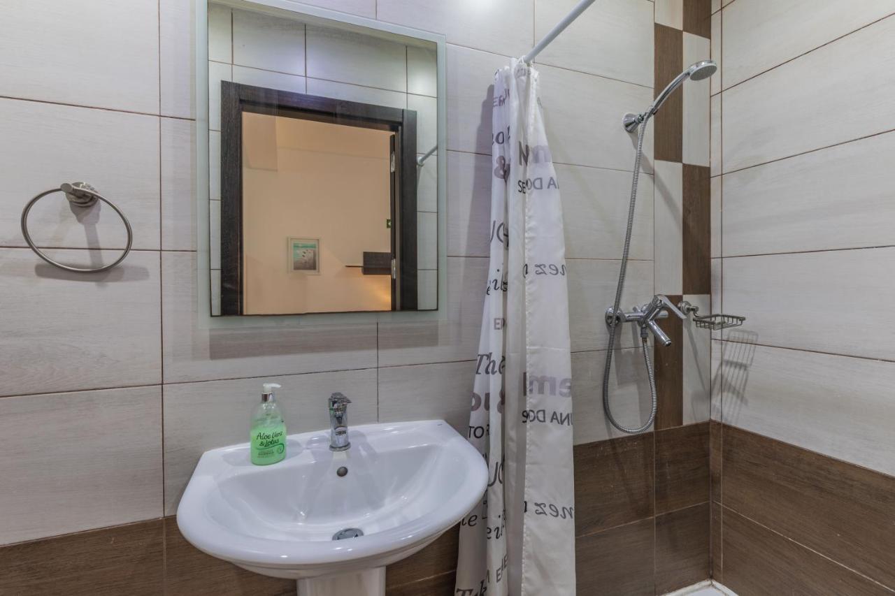 Bormla - Comfortable Two Bedroom Apartment Cospicua エクステリア 写真